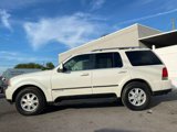 Used 2004 Lincoln Aviator Luxury image 2