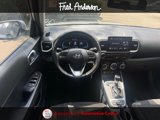 Used 2023 Hyundai Venue SEL image 2