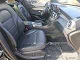 Used 2021 Mercedes-Benz GLC 300 image 4