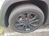 Used 2021 GMC Terrain SLE w/ Driver Convenience Package image 4