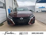 Used 2025 Nissan Altima 2.5 SV image 3