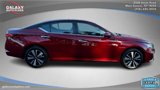 Used 2021 Nissan Altima 2.5 SV image 2