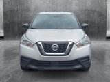 Used 2020 Nissan Kicks S image 2