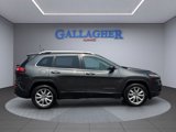 Used 2016 Jeep Cherokee Limited image 3