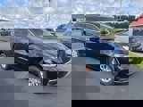 New 2025 Chrysler Pacifica Select image 3