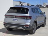 New 2025 Volkswagen Taos SE image 4