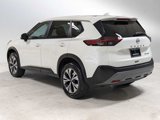 Used 2023 Nissan Rogue SV image 3