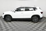 New 2025 Volkswagen Taos SE image 2