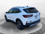 Certified 2023 Ford Escape SE image 3