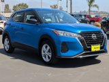 New 2025 Nissan Kicks Play S image 3