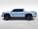 Used 2019 Toyota Tacoma SR image 2