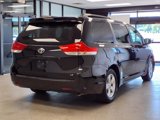 Used 2014 Toyota Sienna LE image 5