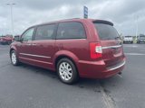 Used 2016 Chrysler Town & Country Touring w/ Driver Convenience Group image 3