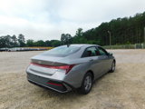 New 2025 Hyundai Elantra SE image 5