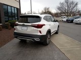 Used 2021 Kia Seltos SX w/ SX Sunroof Package image 3
