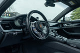 Used 2018 Porsche Panamera image 4
