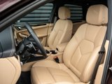 Used 2025 Porsche Macan Turbo image 5