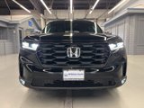 Used 2025 Honda Pilot Sport image 2