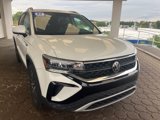 Used 2022 Volkswagen Taos SE image 3
