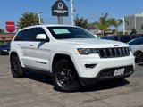 Used 2018 Jeep Grand Cherokee Laredo image 2