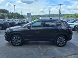 Certified 2022 Jeep Compass Limited image 2