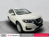 Used 2020 Nissan Rogue SV image 3