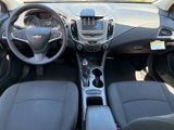 Used 2017 Chevrolet Cruze LT w/ Convenience Package image 4