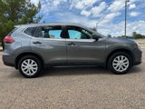 Used 2017 Nissan Rogue S image 2