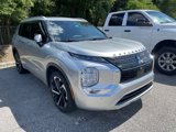 Used 2022 Mitsubishi Outlander SEL image 2