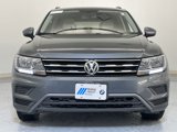 Used 2020 Volkswagen Tiguan SE w/ Panoramic Sunroof Package image 2