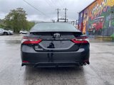 Used 2022 Toyota Camry SE image 4