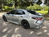 Used 2021 Toyota Camry SE image 3