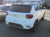 Used 2024 Hyundai Venue Limited image 5