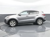 Used 2017 Kia Sportage LX image 5