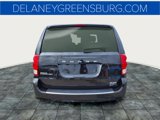 Used 2019 Dodge Grand Caravan SE w/ UConnect Hands-Free Group image 4