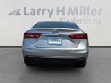 Used 2018 Toyota Avalon XLE image 2