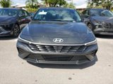 New 2024 Hyundai Elantra SEL image 2