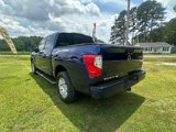 Used 2018 Nissan Titan SV w/ SV Convenience Package image 3
