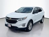 Used 2020 Chevrolet Equinox LS w/ LS Convenience Package image 2