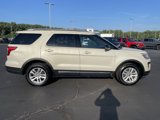 Used 2018 Ford Explorer XLT w/ Equipment Group 202A image 6
