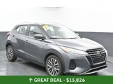 Used 2021 Nissan Kicks SV image 2