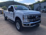 Used 2024 Ford F250 XLT w/ FX4 Off-Road Package image 3