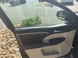 Used 2017 Toyota Highlander Limited Platinum image 3