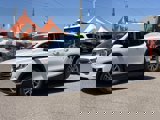 Used 2022 GMC Terrain SLT w/ Infotainment Package II image 2