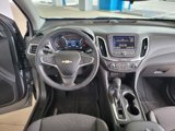 Used 2023 Chevrolet Equinox LT image 2