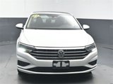 Used 2021 Volkswagen Jetta SE w/ SE Cold Weather Package image 3