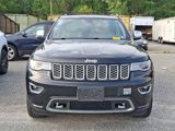 Used 2017 Jeep Grand Cherokee Overland image 2