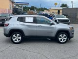 Used 2018 Jeep Compass Latitude image 2