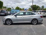 Certified 2021 Volkswagen Jetta R-Line image 2