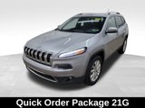 Used 2017 Jeep Cherokee Limited image 3